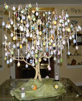Manzanita Easter Tree