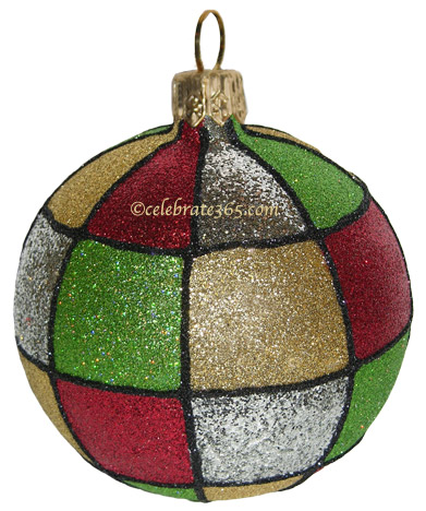thomas glenn christmas patchwork quilt celebrate365 thomas glenn christmas ornaments